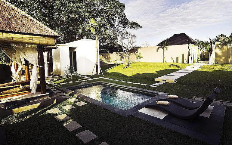 The Adnyana Villas & Spa Denpasar Eksteriør billede